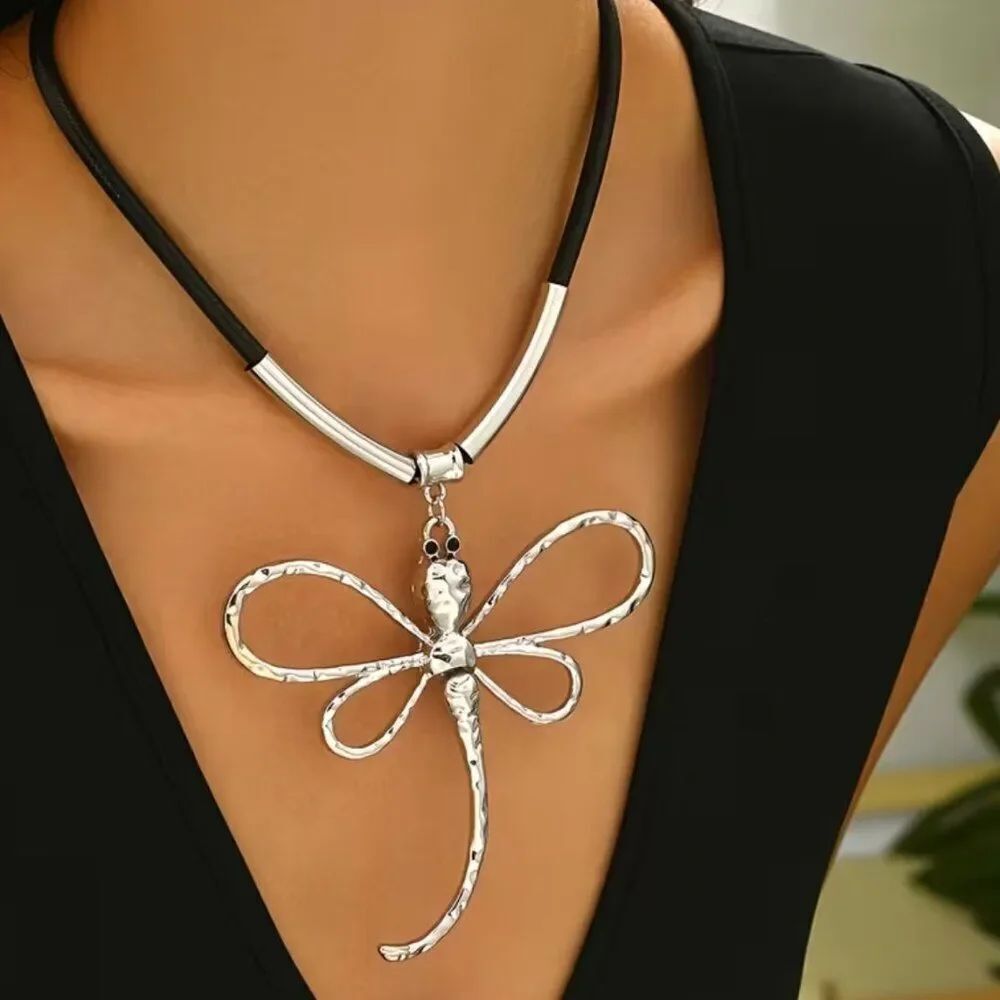 Necklace Dragonfly Silvery Hollow Tube Exaggerated Personality Minimalist